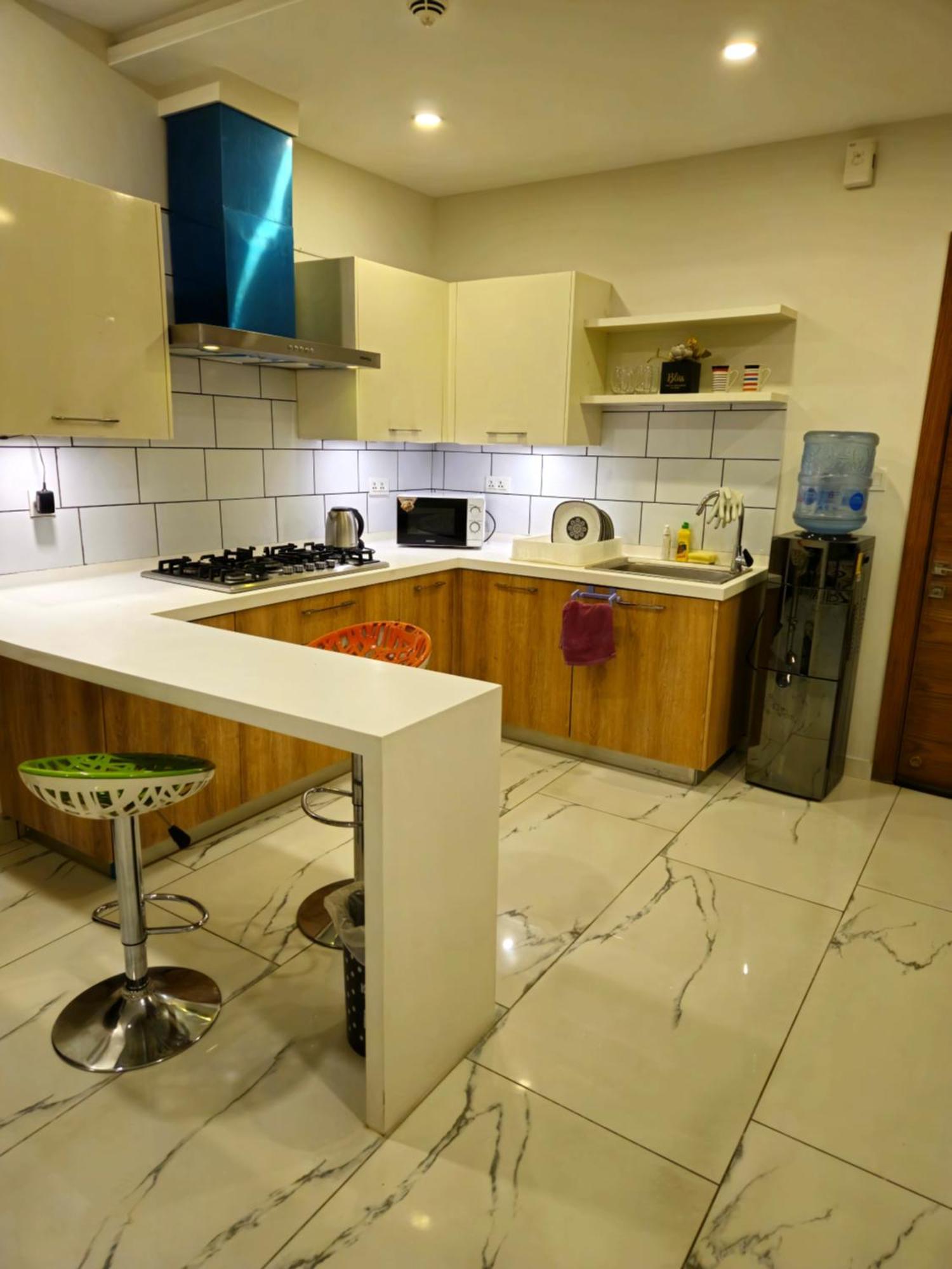 Aesthetic Scenic Luxurious Apartment - Bahria Heights 라왈핀디 외부 사진