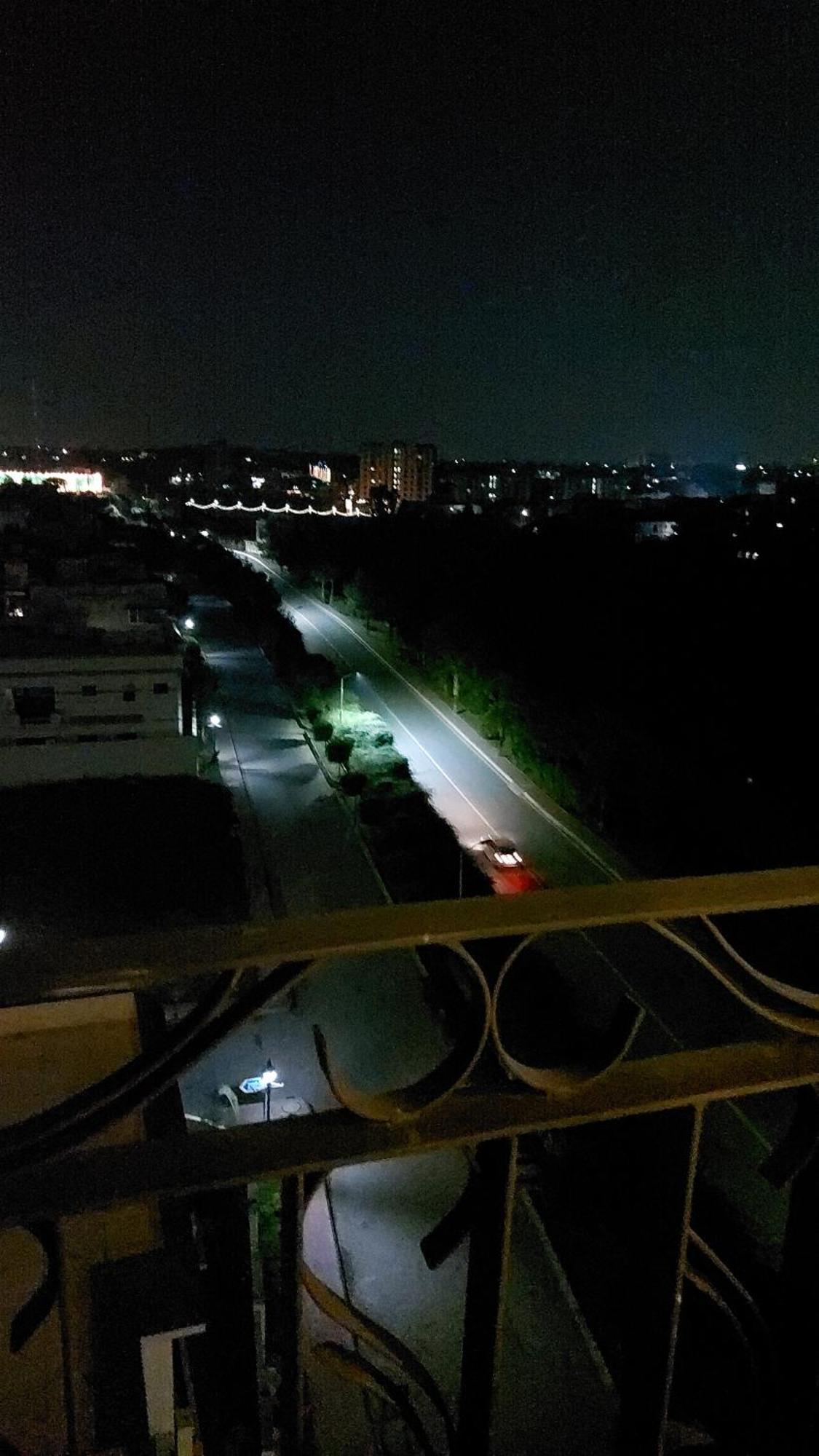 Aesthetic Scenic Luxurious Apartment - Bahria Heights 라왈핀디 외부 사진
